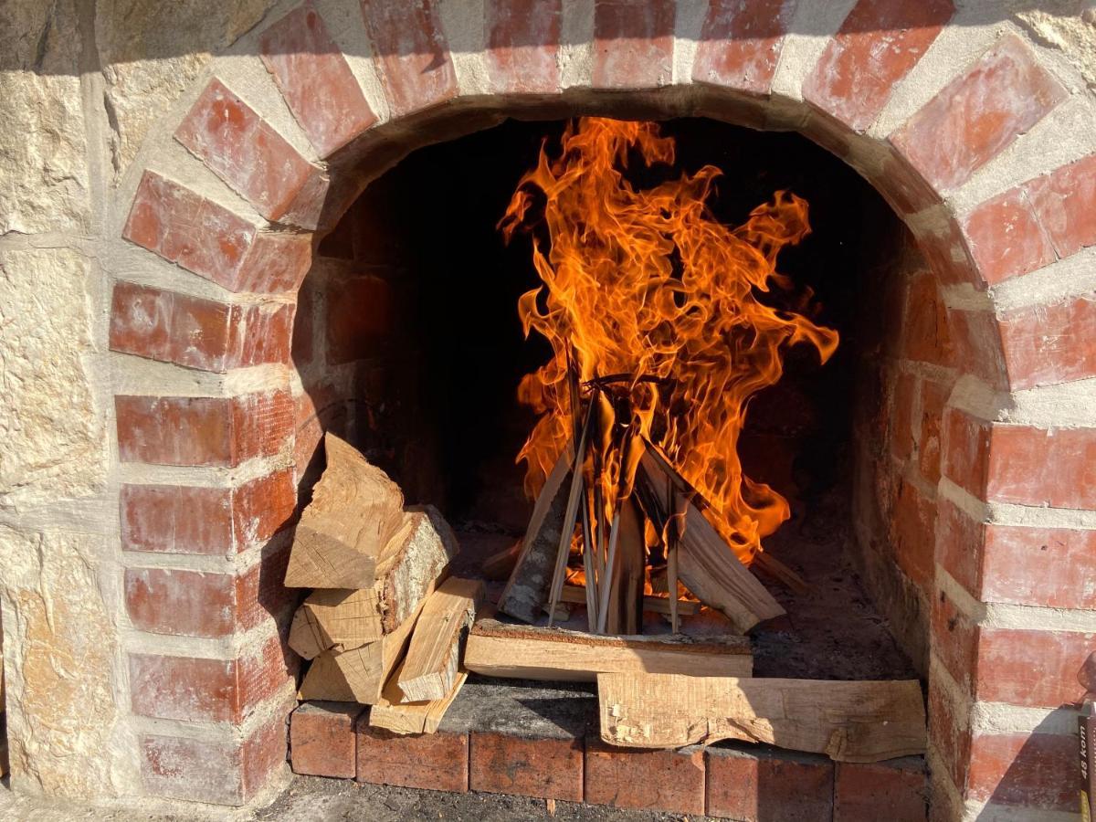 Vila Sunce Βις Εξωτερικό φωτογραφία