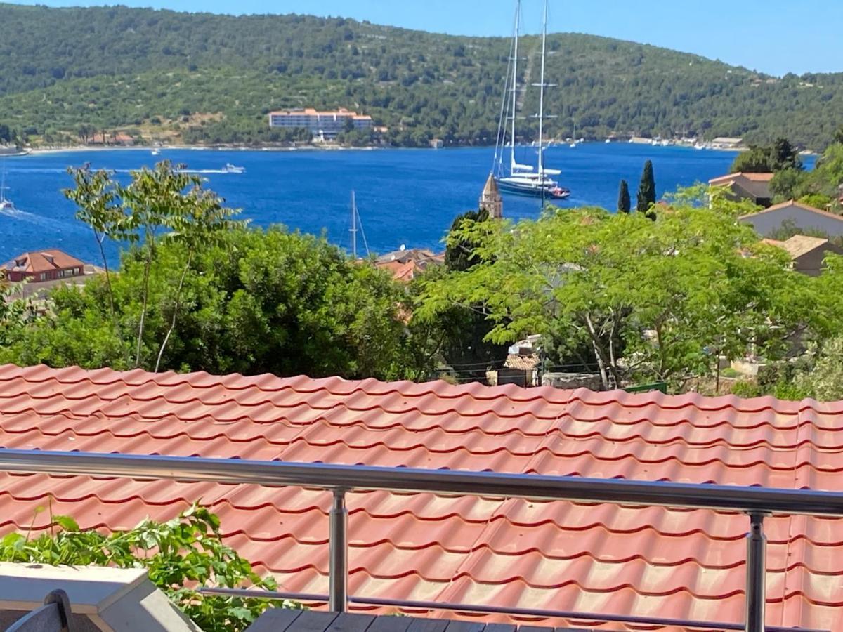 Vila Sunce Βις Εξωτερικό φωτογραφία