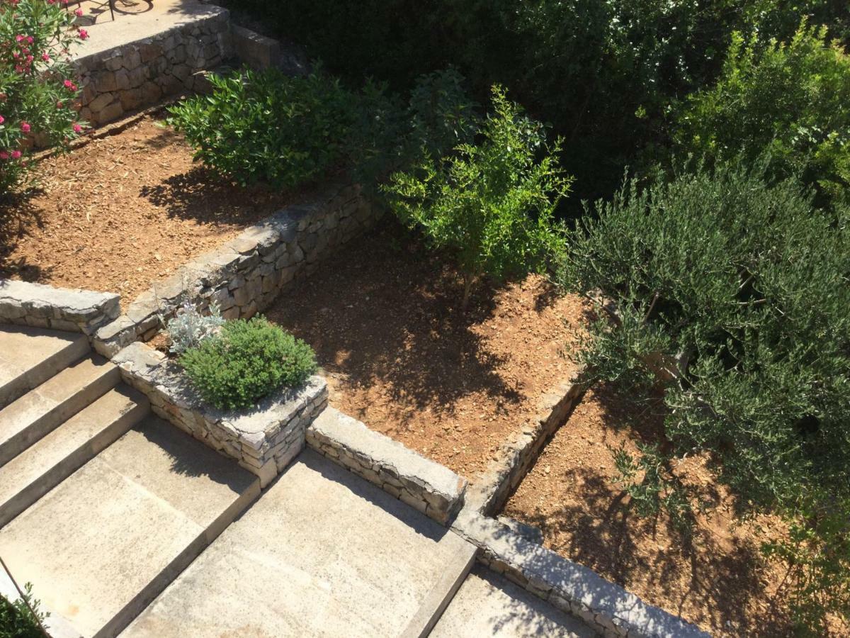 Vila Sunce Βις Εξωτερικό φωτογραφία