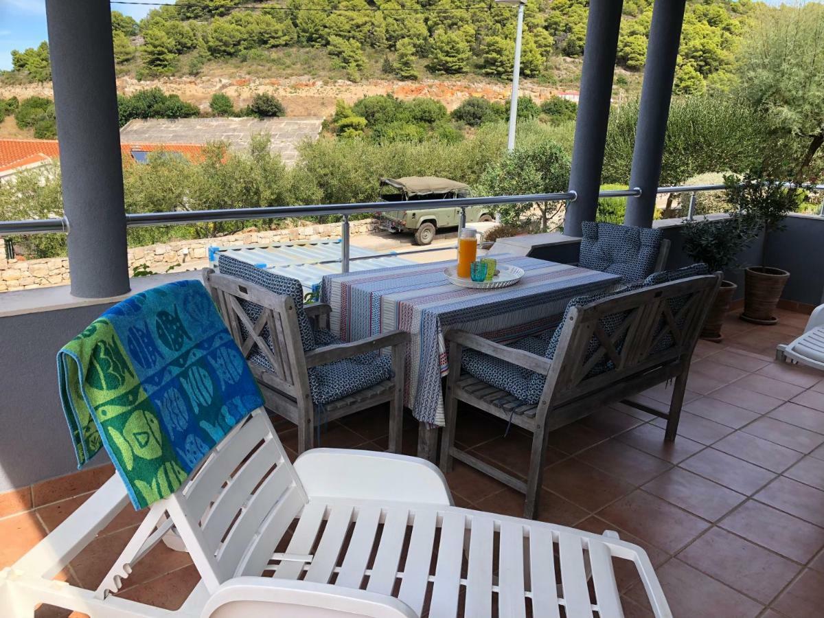 Vila Sunce Βις Εξωτερικό φωτογραφία